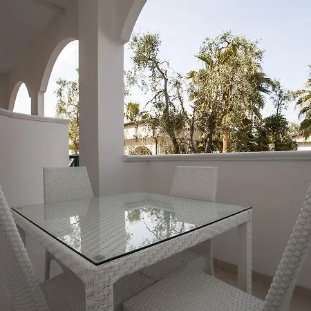 Апарт-отель Villaggio Alba Chiara