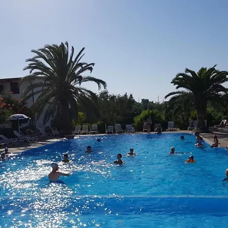 Villaggio Alba Chiara Апарт-отель 3*